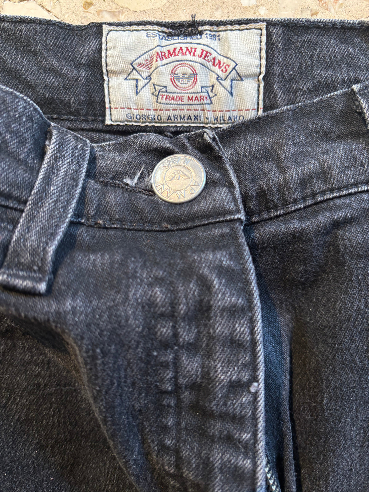 ARMANI JEANS W26 L32