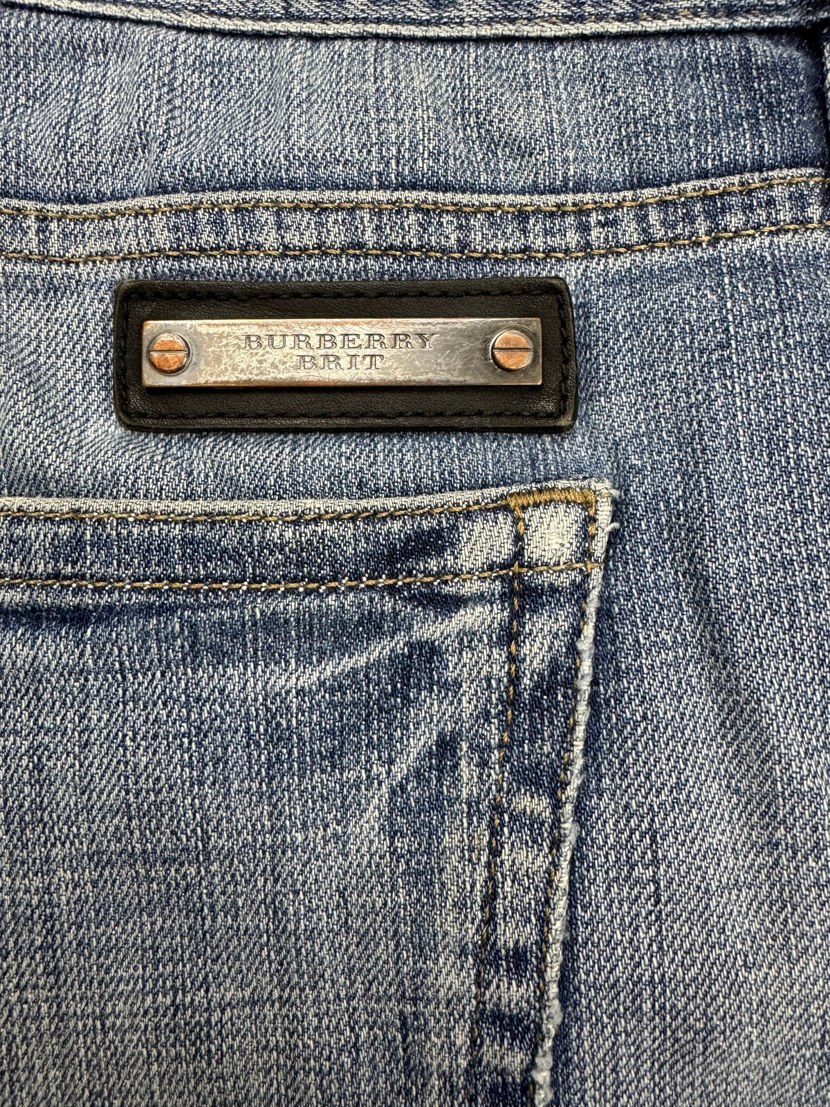vintage Burberry jeans {XL}